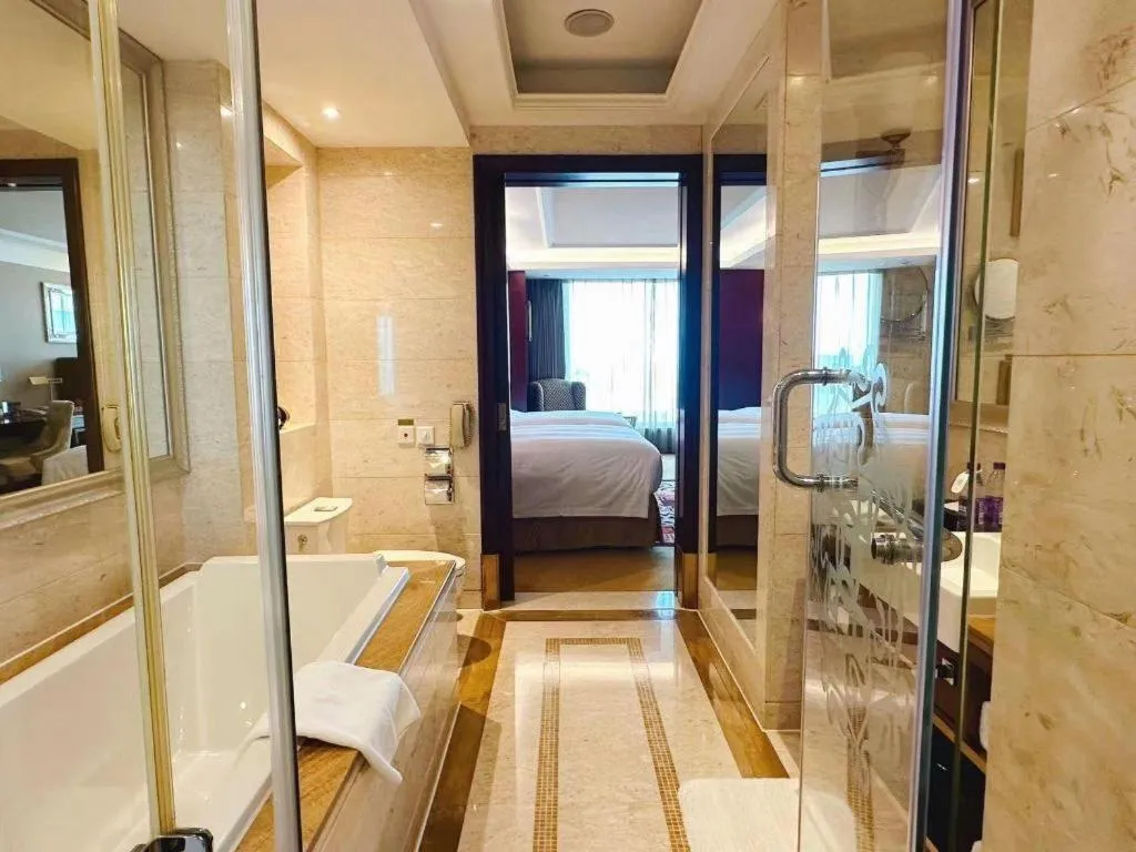 Bed in Shenyang Royal Wan Xin Hotel