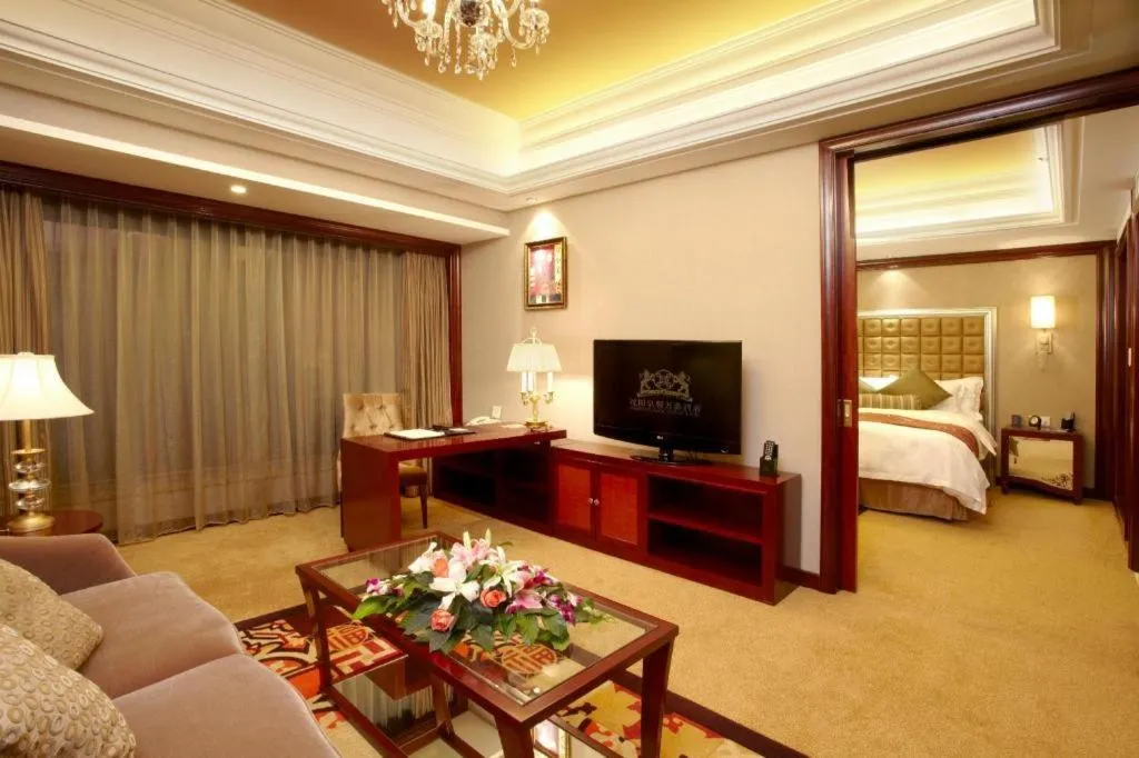 Bed in Shenyang Royal Wan Xin Hotel
