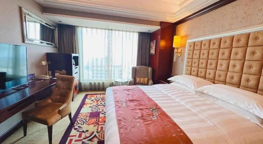 Bed in Shenyang Royal Wan Xin Hotel