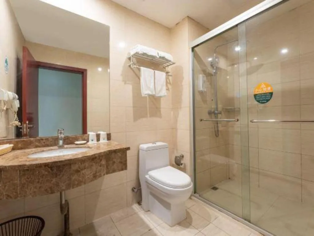 GreenTree Inn Suzhou Railway Station North Square Haobainian Wedding Dress City Express Hotel