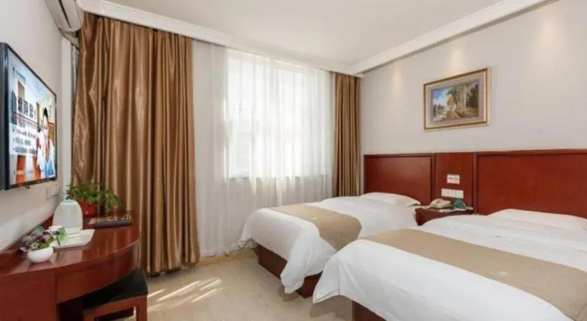 Bed in GreenTree Inn Beijing Tonzhou Maju Bridge No.2 Express Hotel