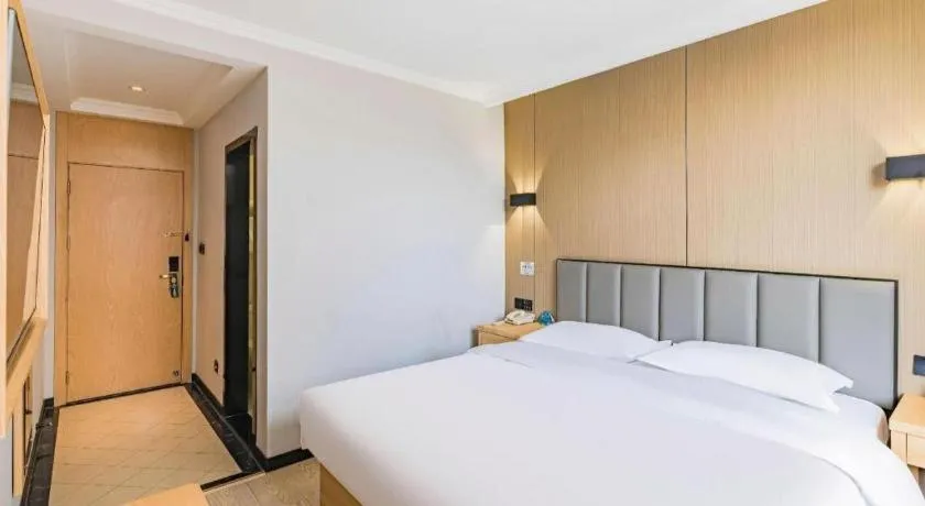 Bed in GreenTree Inn Beijing Tonzhou Maju Bridge No.2 Express Hotel