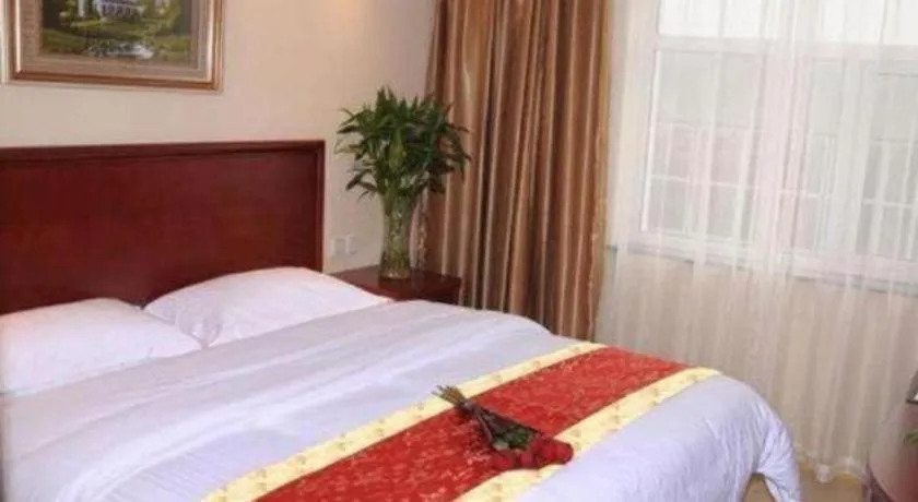 Bed in GreenTree Inn Beijing Tonzhou Maju Bridge No.2 Express Hotel