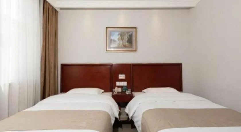 Bed in GreenTree Inn Beijing Tonzhou Maju Bridge No.2 Express Hotel