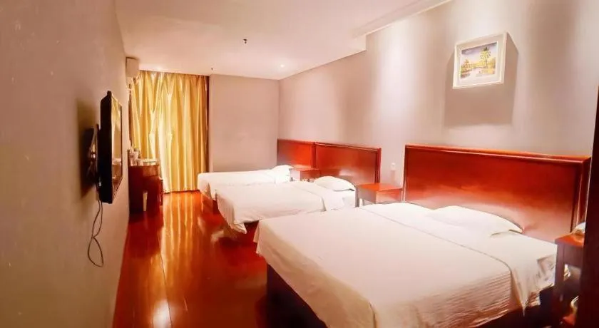 Bed in GreenTree Inn Suzhou Shihu Suli Road Express Hotel