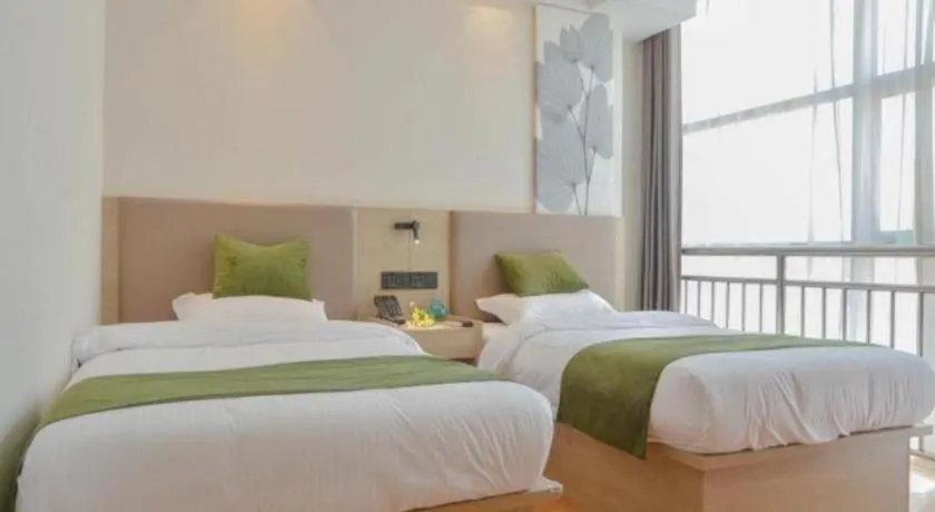 Bed in GreenTree Inn Xuzhou High Speed Railway Station Express Hotel