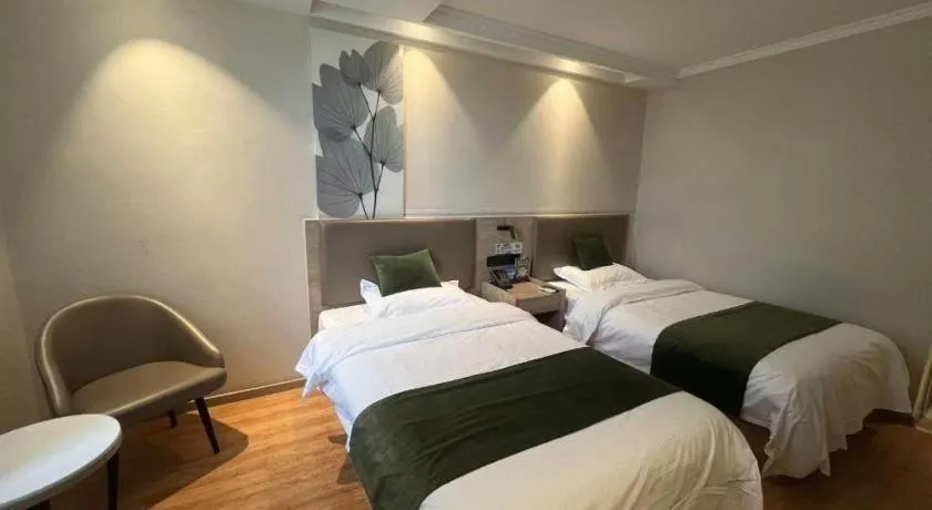 Bed in GreenTree Inn Xuzhou High Speed Railway Station Express Hotel