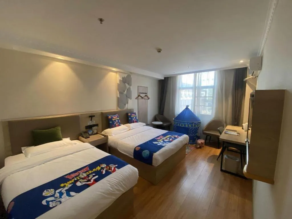 Bed in GreenTree Inn Xuzhou High Speed Railway Station Express Hotel