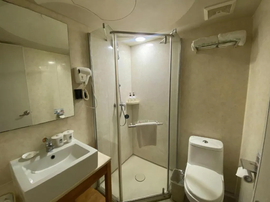 GreenTree Inn Xuzhou High Speed Railway Station Express Hotel