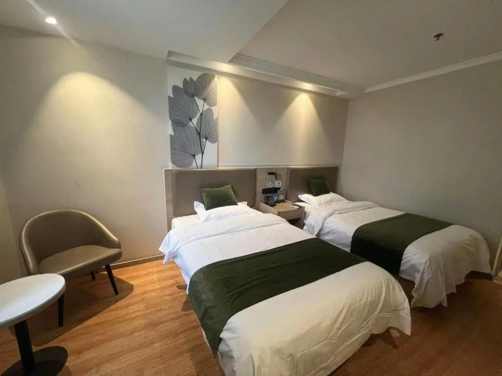 Bed in GreenTree Inn Xuzhou High Speed Railway Station Express Hotel