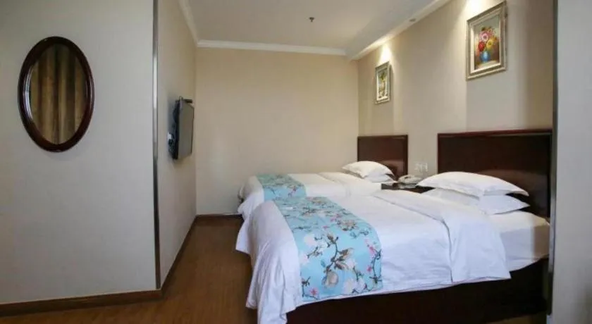 Bed in GreenTree Inn Jiangsu Wuxi Xishan DongTing Erquan East Road XinGuang Newly Estate Express Hotel