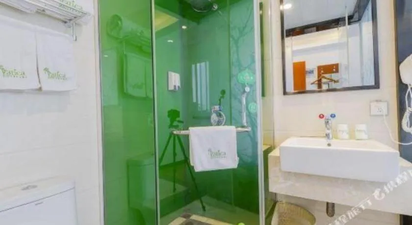 Vatica ShangHai Pudong Airport Disney Huaxia(E) Road Metro Station Hotel .