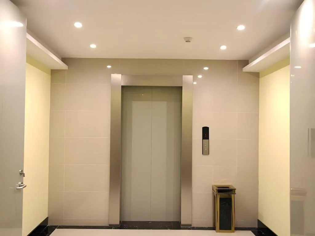 GreenTree Inn Nanjing Dachang Getang Metro Station Express Hotel