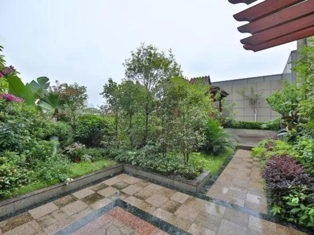 Chengdu Charming Yard Nature Nook Hotel