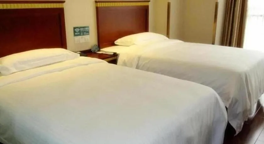 Bed in GreenTree Inn Hefei Feidong Guiwang Road Luzhou Medical School Business Hotel