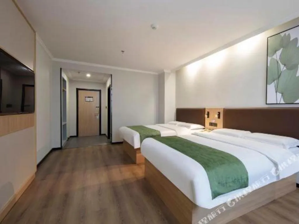 Bed in GreenTree Inn Hefei Feidong Guiwang Road Luzhou Medical School Business Hotel