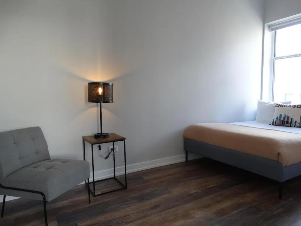 Bed in The Chicago Hotel Collection Millennium Park