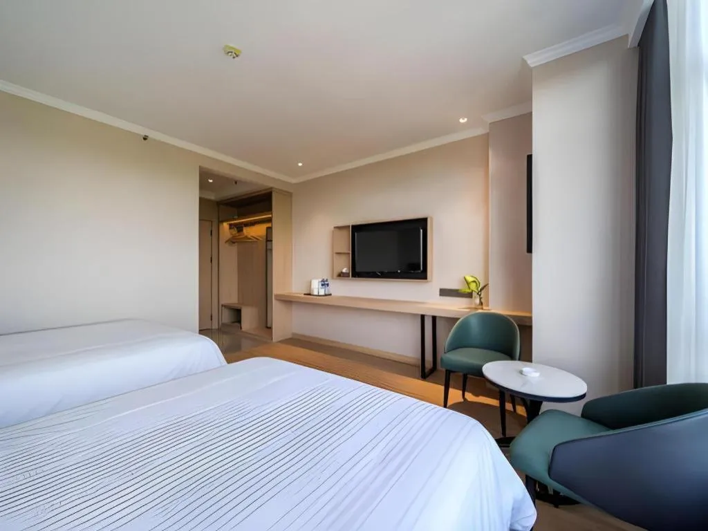 Bed in GreenTree Inn Chizhou Pingtian Lake Qingfeng Avenue Business Hotel