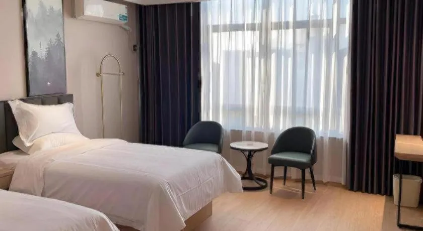 Bed in GreenTree Inn Chizhou Pingtian Lake Qingfeng Avenue Business Hotel