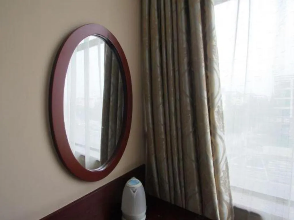 GreenTree Inn Shanghai Hongqiao Airport Huqingping Highway Shell Hotel