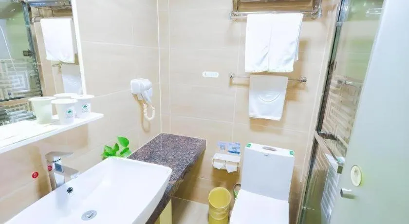 GreenTree Inn Shanghai Guangxin Road Tongji Hospital Express Hotel