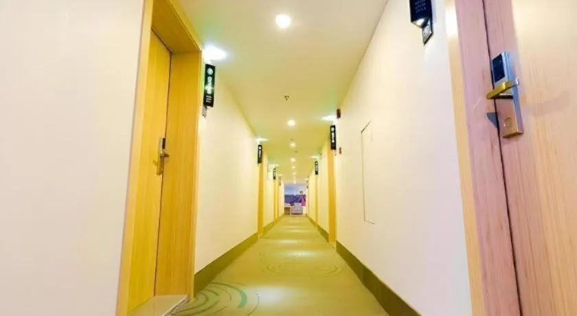 GreenTree Inn Shanghai Guangxin Road Tongji Hospital Express Hotel