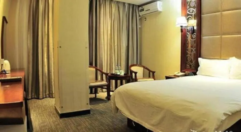 Bed in GreenTree Inn Lanzhou Yantan Road Express Hotel