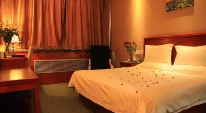 Bed in GreenTree Inn Lanzhou Yantan Road Express Hotel
