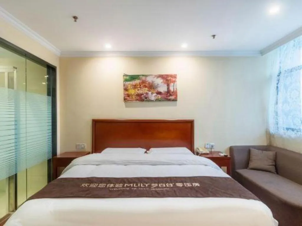 Bed in GreenTree Inn Wuhu Fangte Second Phase Nanxiang Wanshang Express Hotel