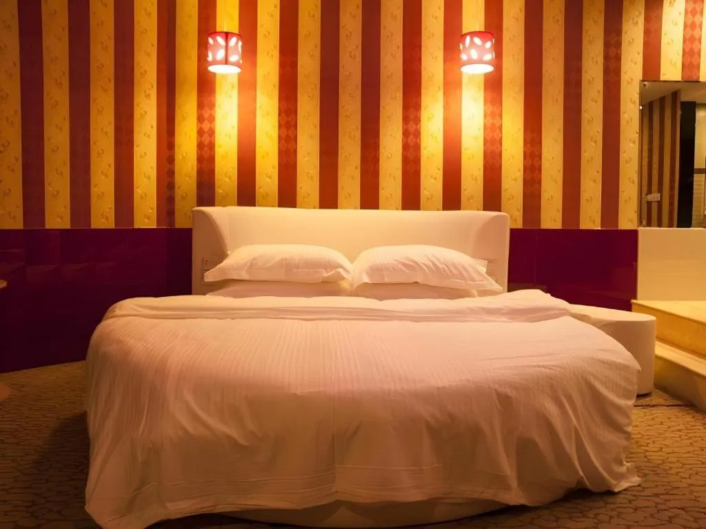 Bed in GreenTree Inn Wuhu Fangte Second Phase Nanxiang Wanshang Express Hotel