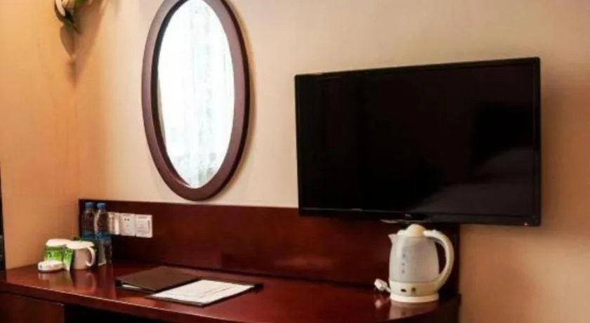 GreenTree Inn Wuhu Fangte Second Phase Nanxiang Wanshang Express Hotel