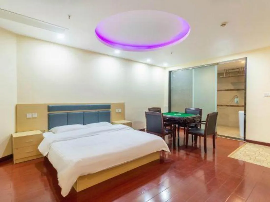 Bed in GreenTree Inn Wuhu Fangte Second Phase Nanxiang Wanshang Express Hotel