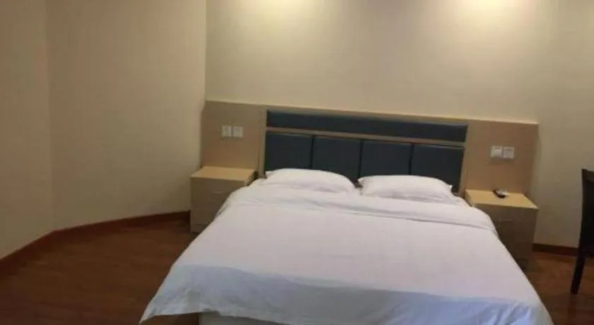 Bed in GreenTree Inn Wuhu Fangte Second Phase Nanxiang Wanshang Express Hotel