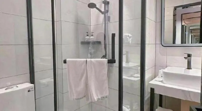 GreenTree Inn Langfang GuanGYAng District GuanGYAng Road City Government Express Hotel