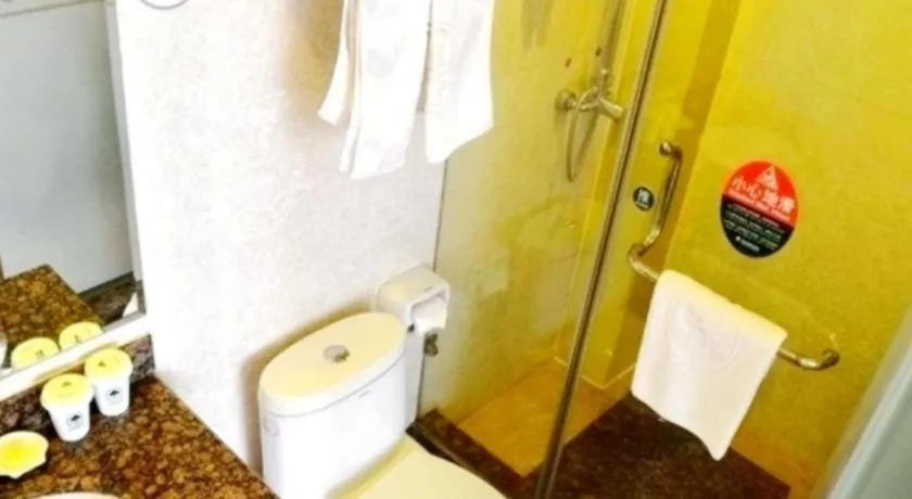 GreenTree Inn Langfang GuanGYAng District GuanGYAng Road City Government Express Hotel