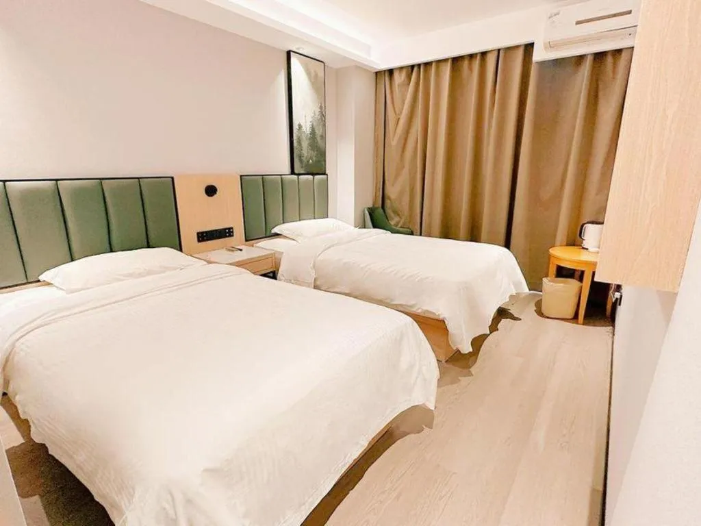 Bed in GreenTree Inn Langfang GuanGYAng District GuanGYAng Road City Government Express Hotel