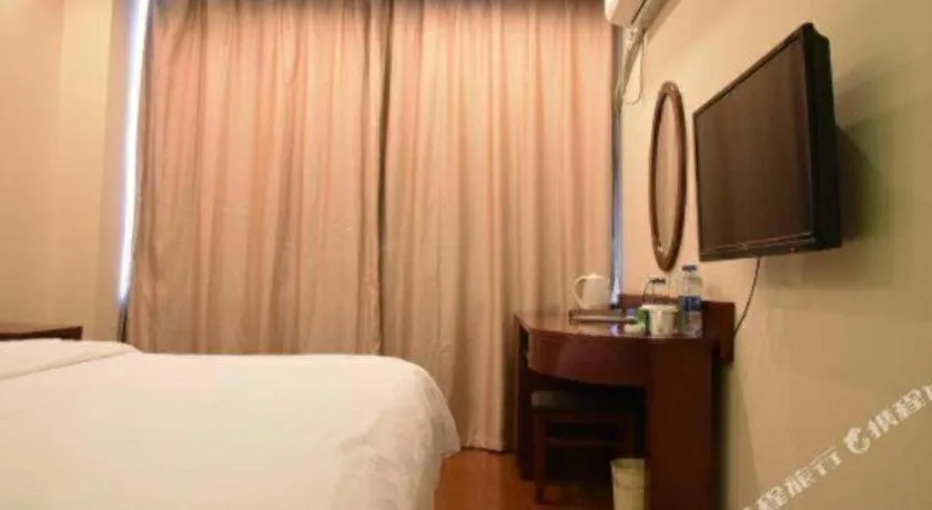 Bed in GreenTree Inn Langfang GuanGYAng District GuanGYAng Road City Government Express Hotel