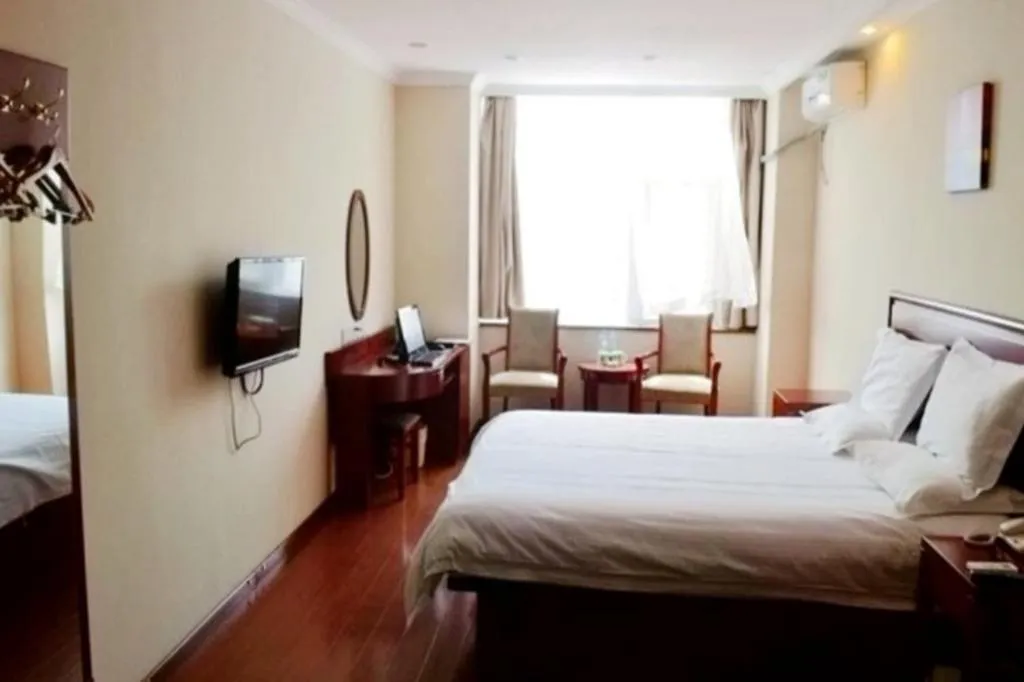 Bed in GreenTree Inn Langfang GuanGYAng District GuanGYAng Road City Government Express Hotel