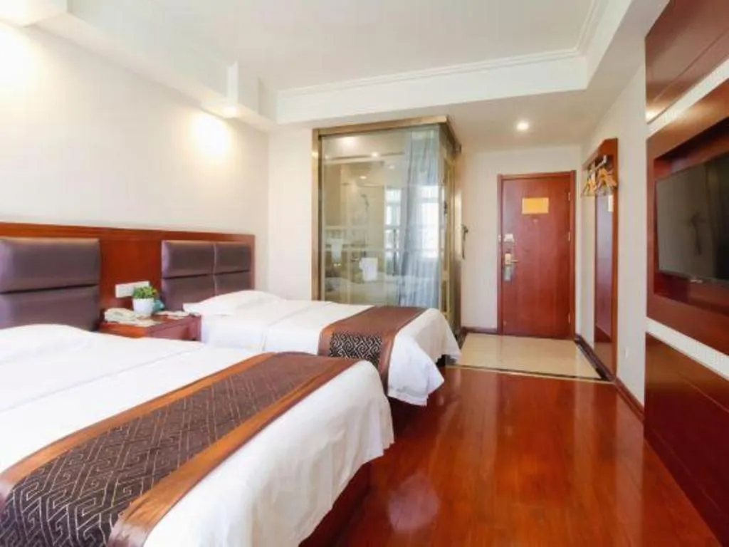 Bed in GreenTree Inn HeFei LongChuan Road South Hefei Railway Station Business Hotel