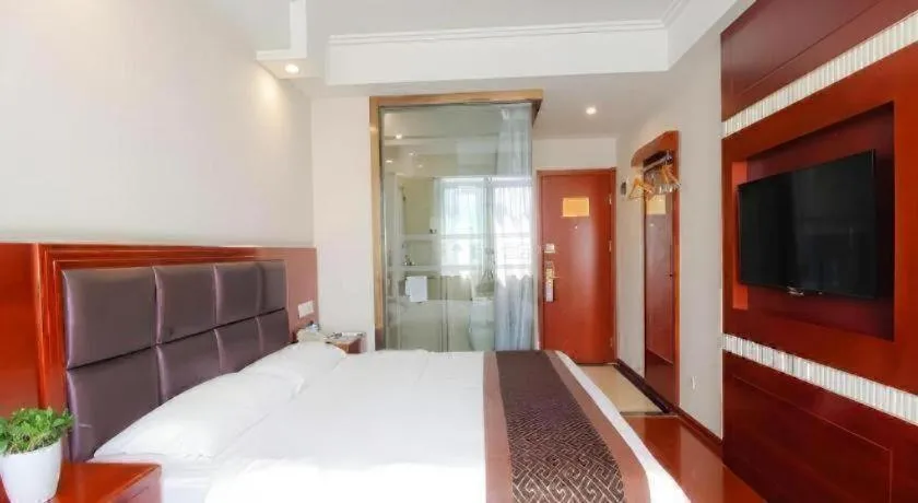 Bed in GreenTree Inn HeFei LongChuan Road South Hefei Railway Station Business Hotel