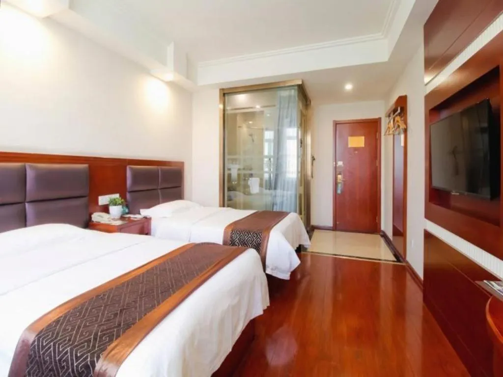 Bed in GreenTree Inn HeFei LongChuan Road South Hefei Railway Station Business Hotel