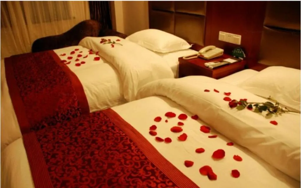 Bed in GreenTree Inn HeFei LongChuan Road South Hefei Railway Station Business Hotel