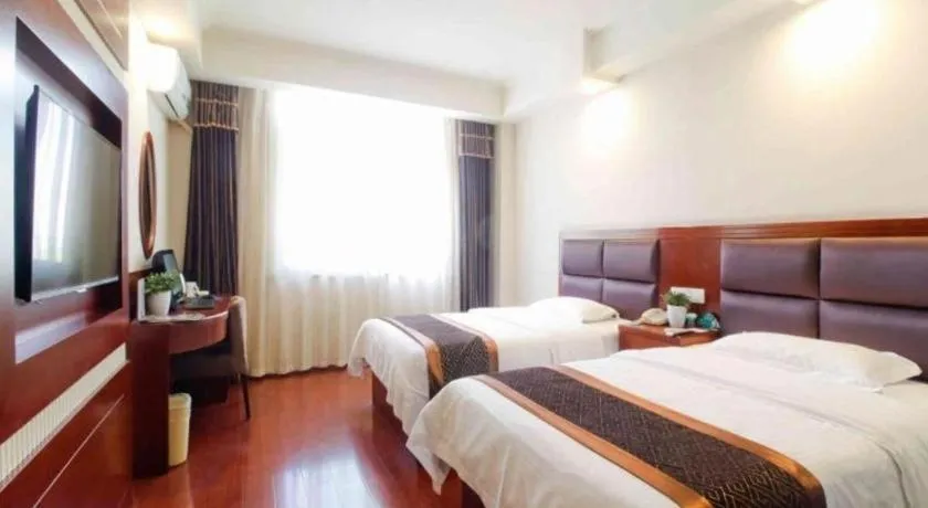 Bed in GreenTree Inn HeFei LongChuan Road South Hefei Railway Station Business Hotel
