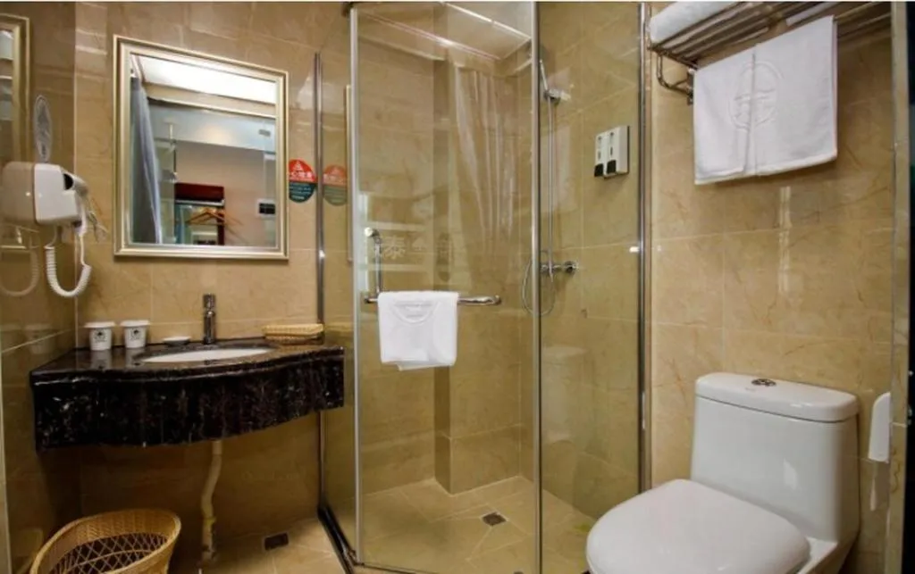 GreenTree Inn HeFei LongChuan Road South Hefei Railway Station Business Hotel