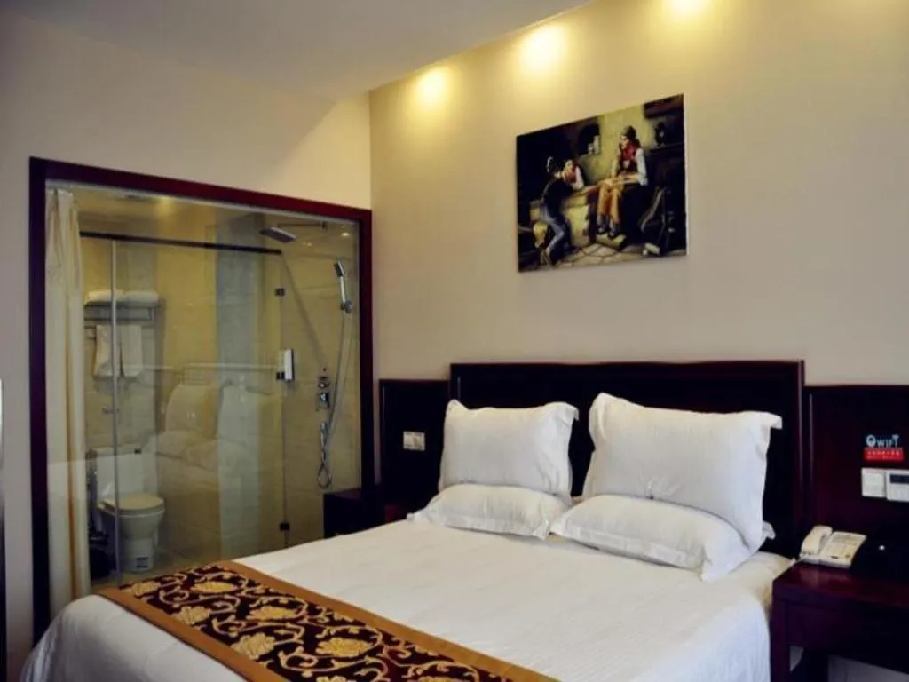 Bed in GreenTree Inn Shanghai Jiading Newtown MaLu Subway Station Business Hotel