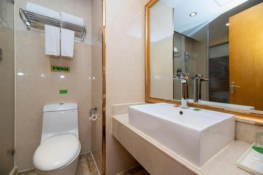 Vienna International Hotel Lhasa Potala Palace