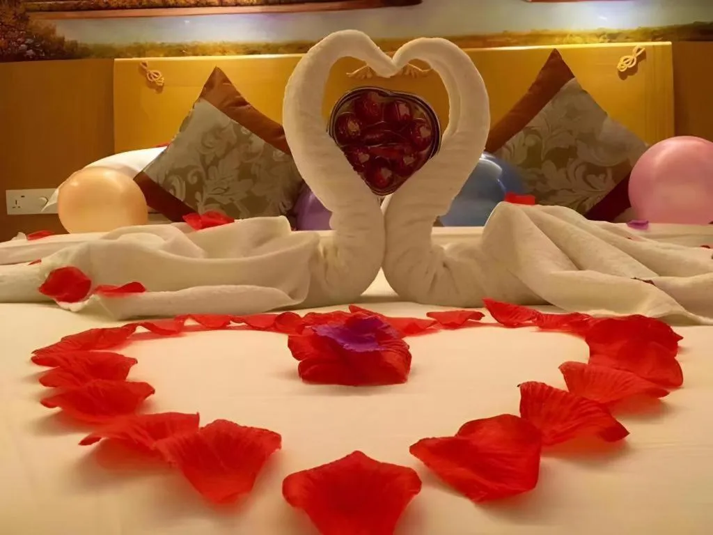 Bed in Vienna International Hotel Lhasa Potala Palace