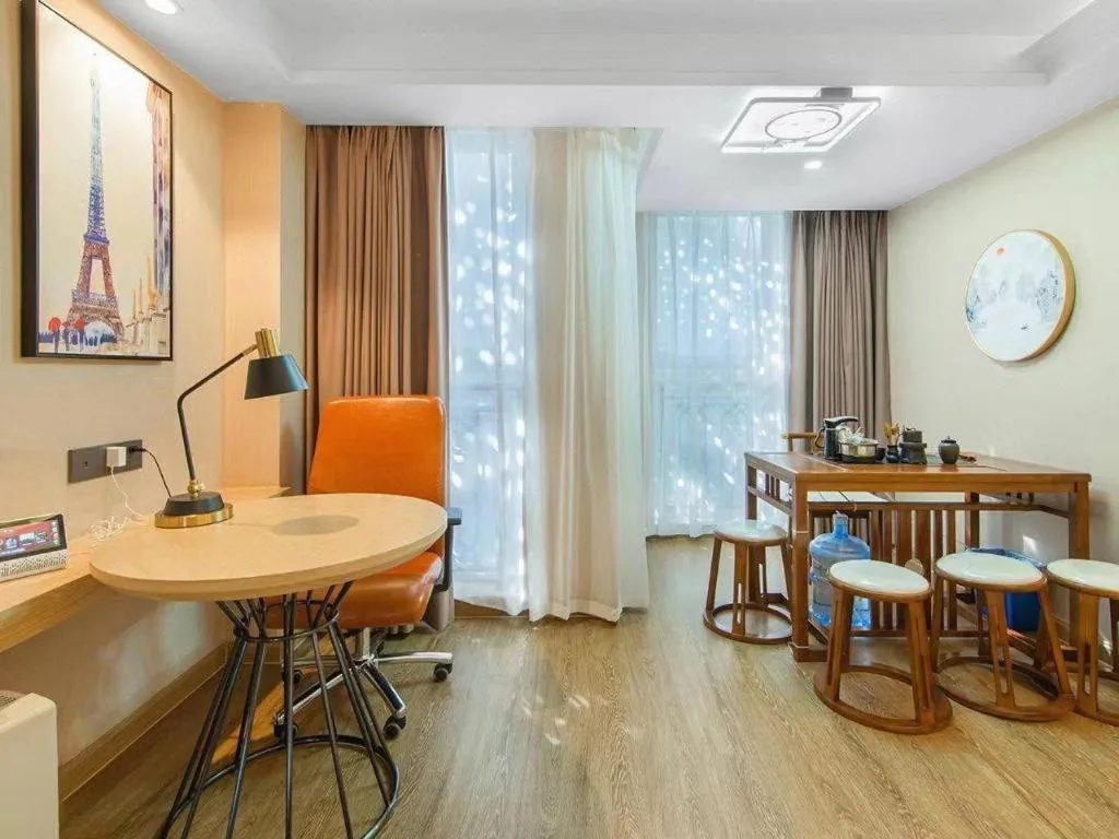 Vienna International Hotel Guangzhou Baiyun Dayuanli Plaza