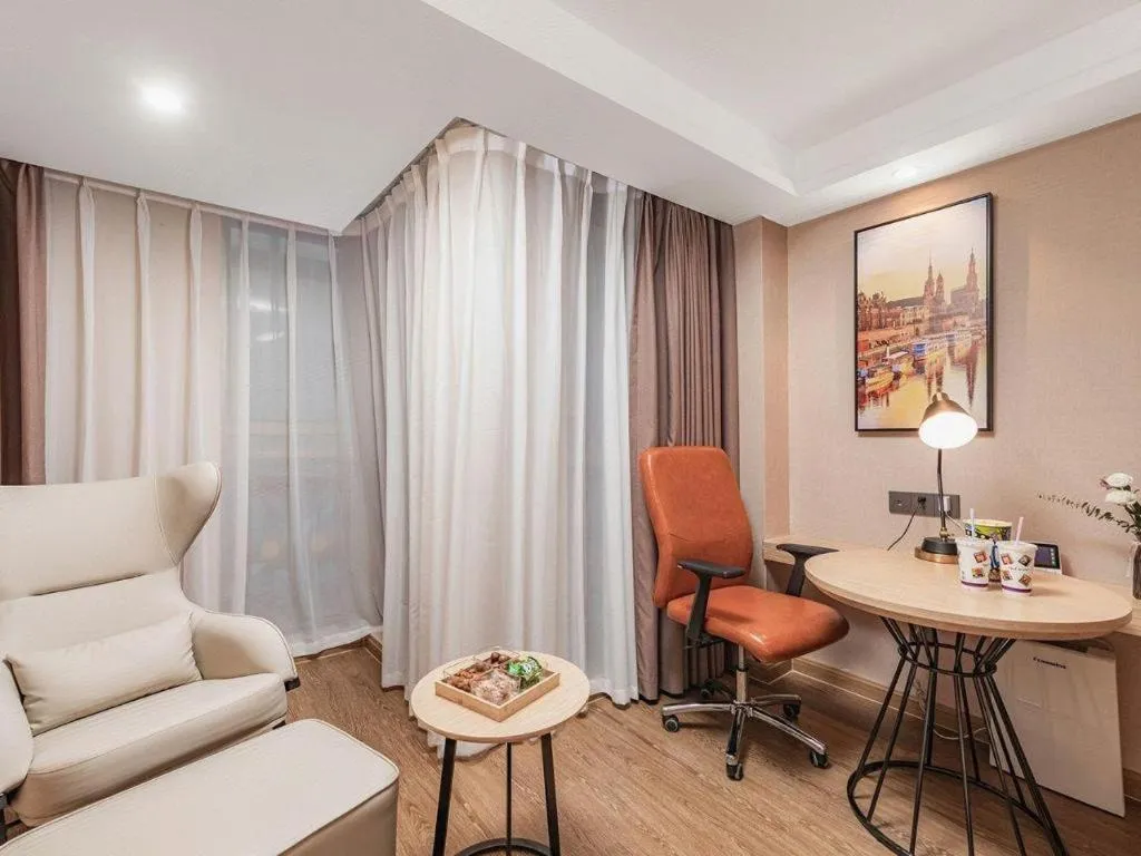 Vienna International Hotel Guangzhou Baiyun Dayuanli Plaza