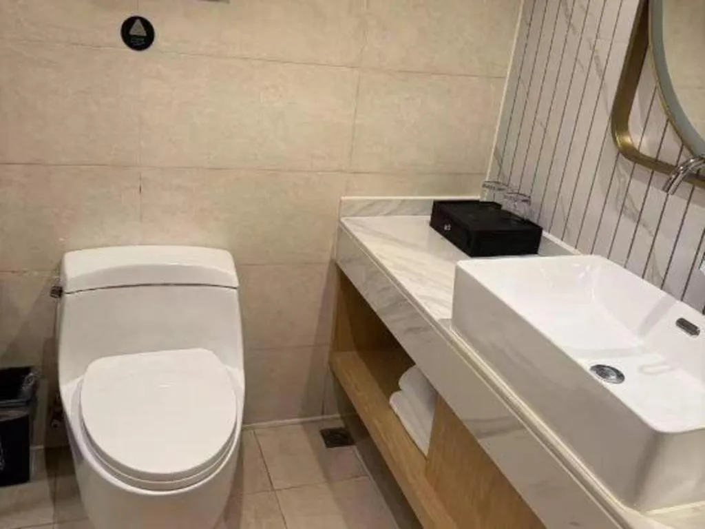 Vienna International Hotel Guangzhou Baiyun Dayuanli Plaza